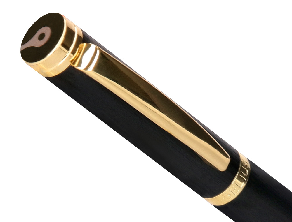 BOLIGRAFO BELIUS PASSION DOR ALUMINIO TEXTURA CEPILLADA COLOR NEGRO Y DORADO TINTA AZUL CAJA DE DISEO